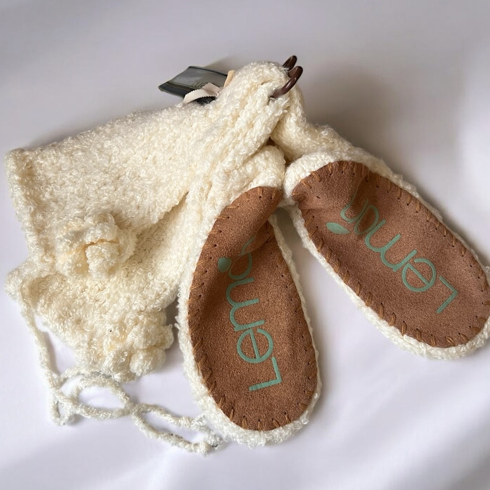 Lemon Slippers in Cream and Brown